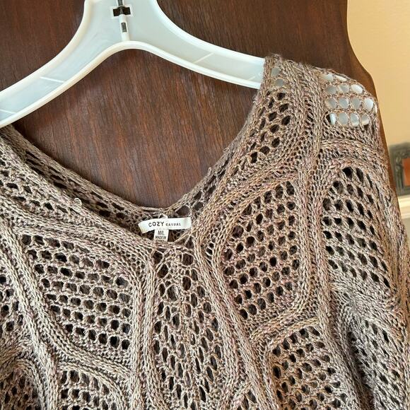 Cozy casual beige crocheted long sleeve tunic top women’s size M/L - Picture 4 of 12